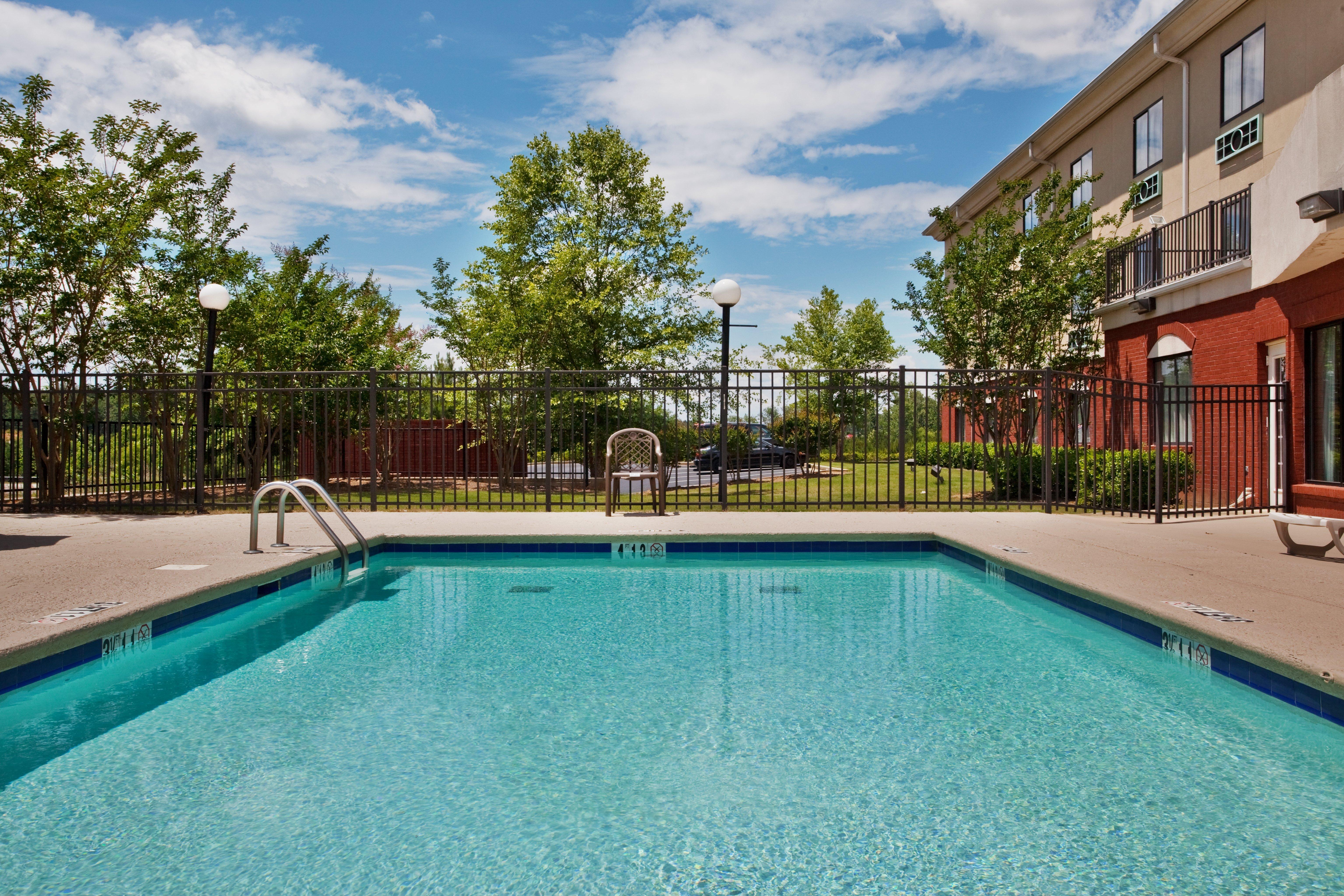 Express & Buford-mall Of Georgia, An Ihg 3*