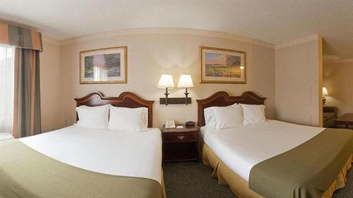 Express & Buford-mall Of Georgia, An Ihg Hotel