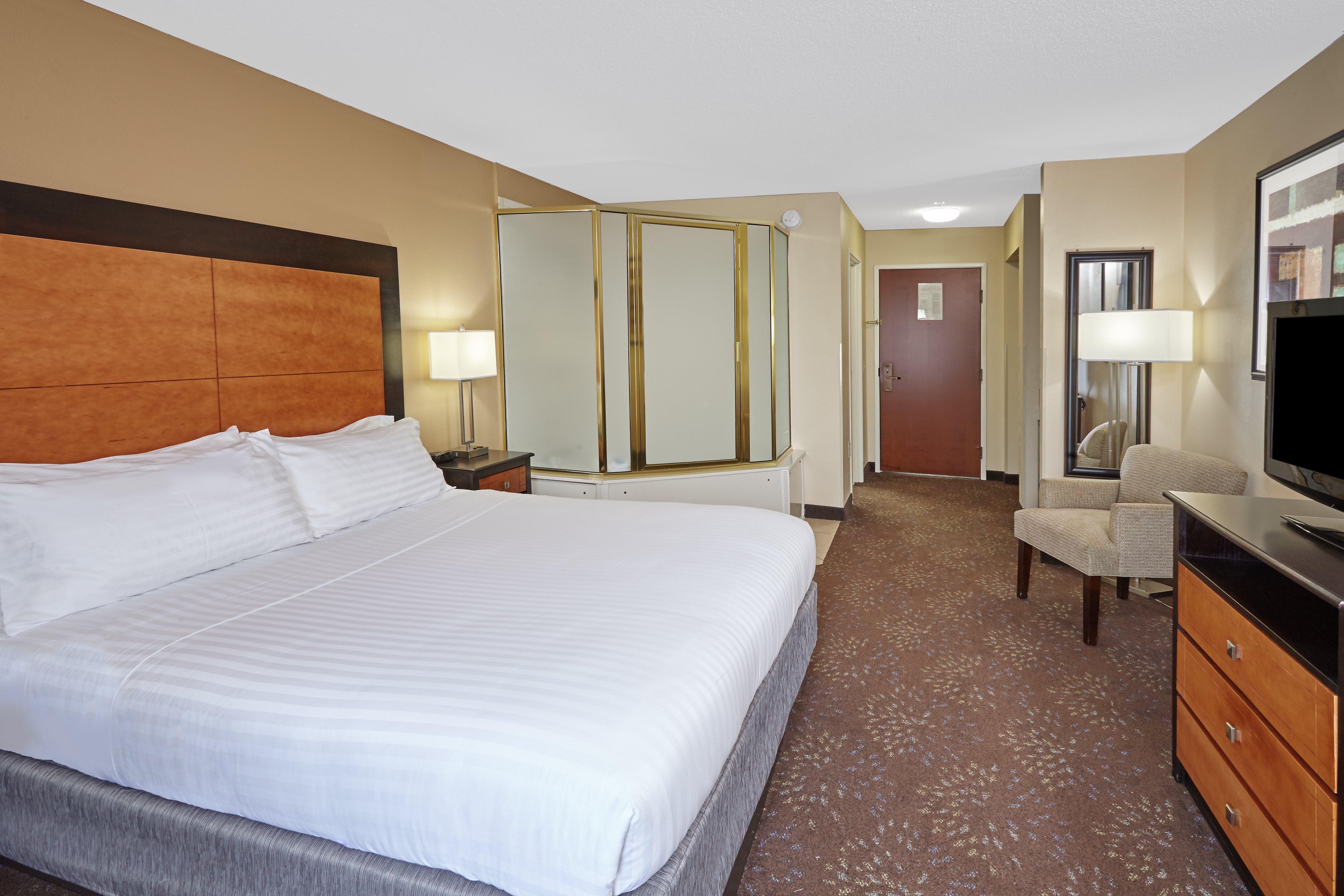 Express & Buford-mall Of Georgia, An Ihg 3* Buford
