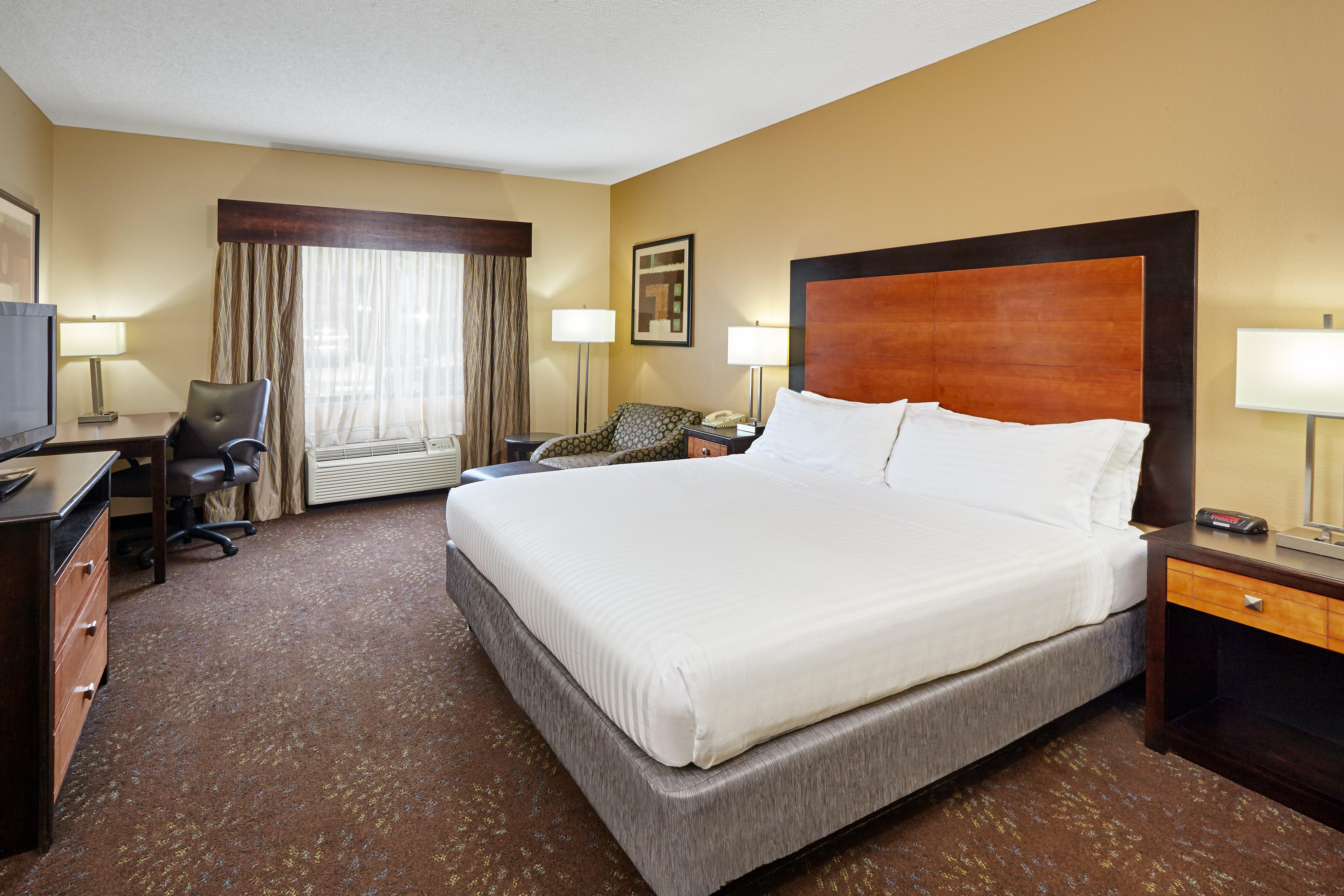 Express & Buford-mall Of Georgia, An Ihg 3* Buford